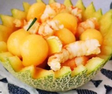 可以先吃虾再吃哈密瓜吗,探索先食哪者的饮食顺序奥秘