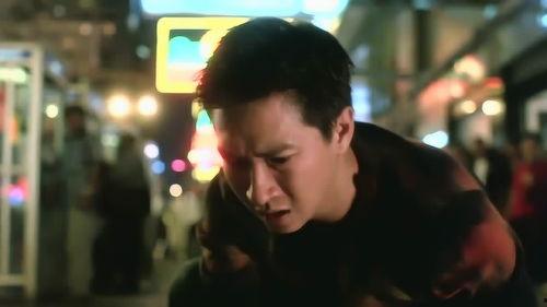 青蛙旁边吃瓜,夏日里的悠闲时光