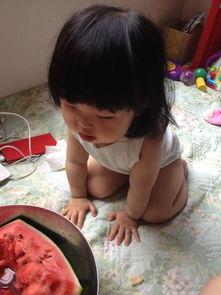 萌宝吃瓜版,揭秘娱乐圈那些不为人知的幕后故事