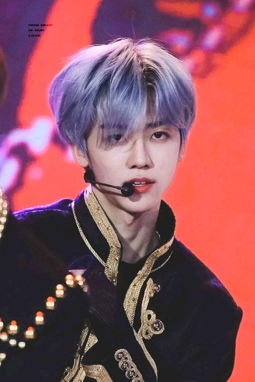 罗渽民吃瓜,揭秘娱乐圈背后的那些事儿